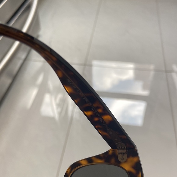 Ray bans - Picture 3 of 3